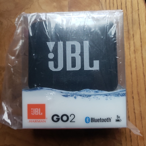 JBL Other - JBL JBLGO2BLKAM Go 2 Bluetooth Waterproof Portable Speaker - Black